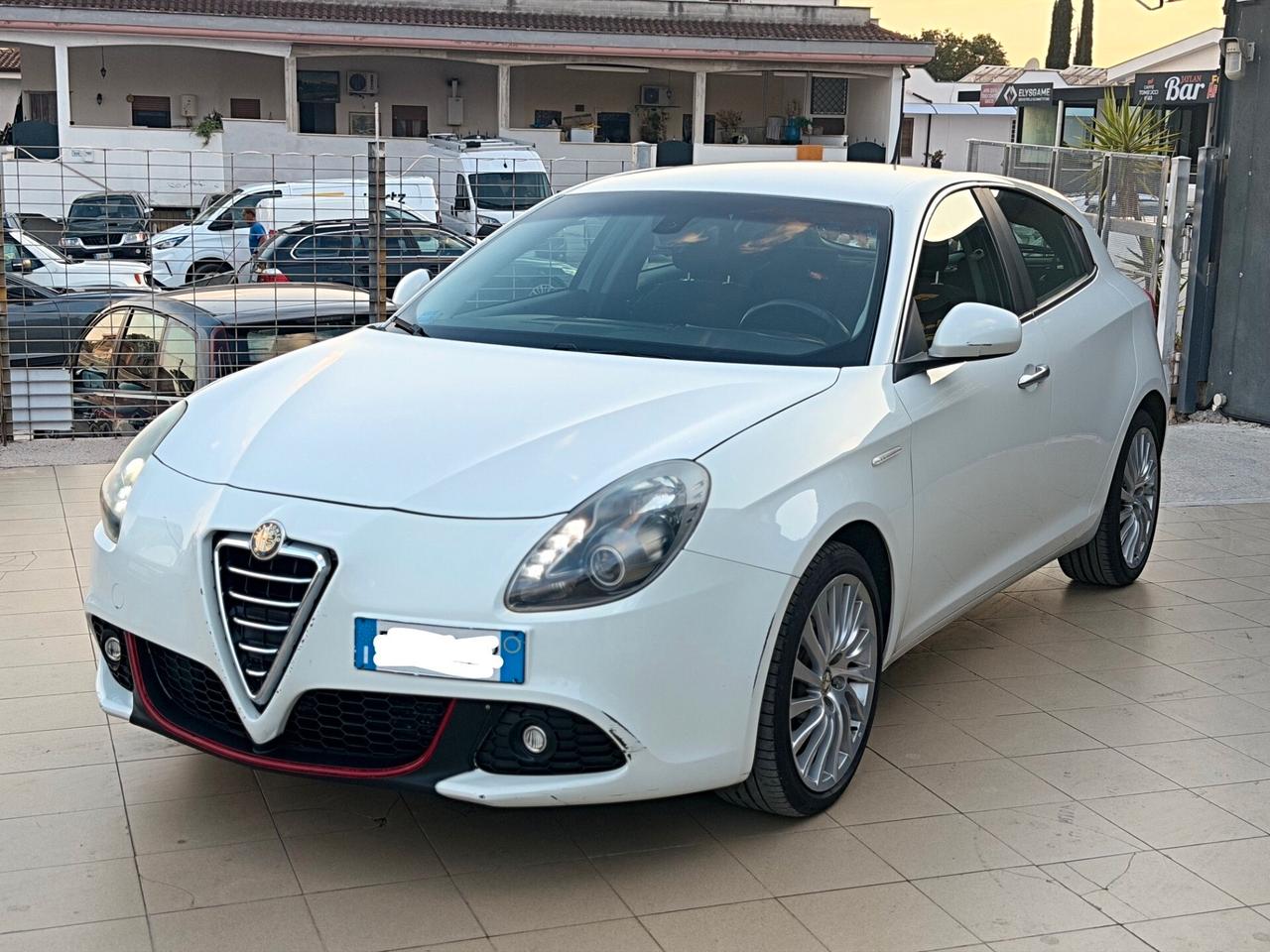 Alfa Romeo Giulietta 1.6 JTDm-2 105 CV Exclusive