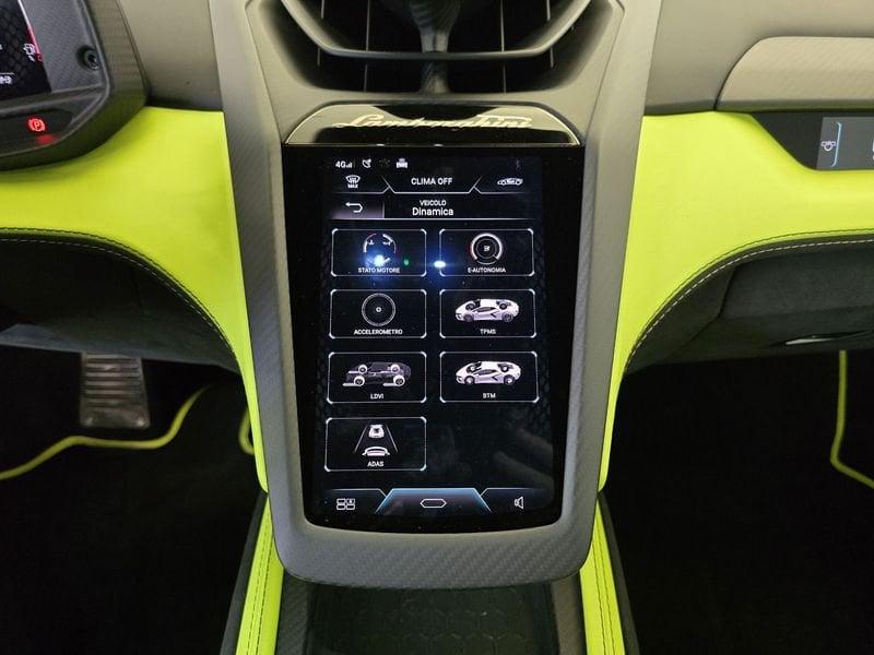 Lamborghini Revuelto Revuelto 6.5 V12