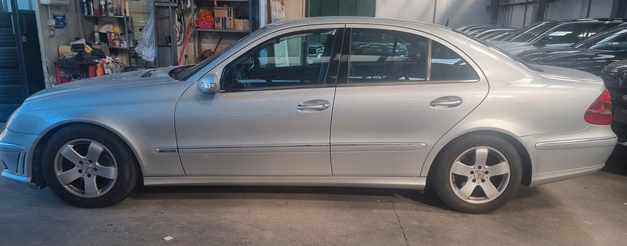 Mercedes-benz E 270 CDI cat Avantgarde