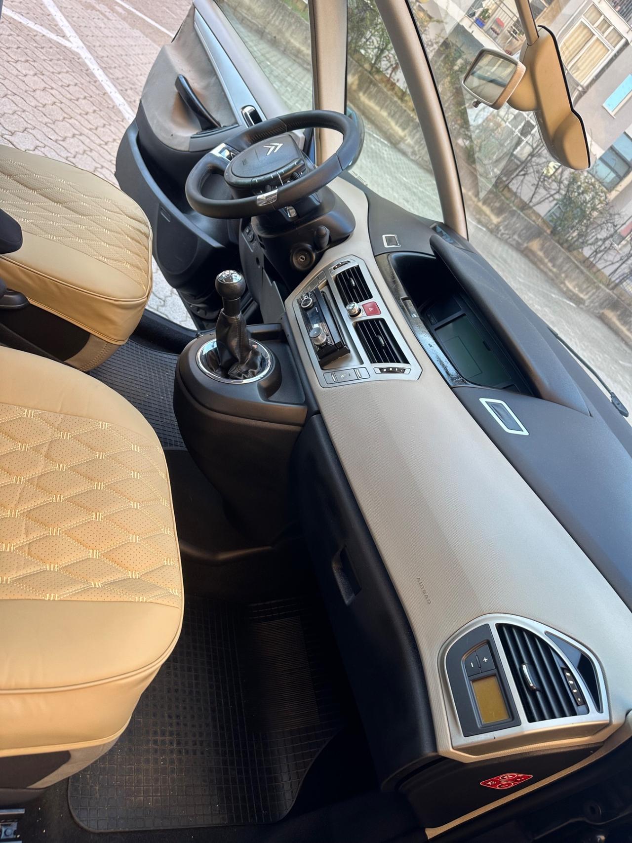 Citroen C4 1.4 16V VTR