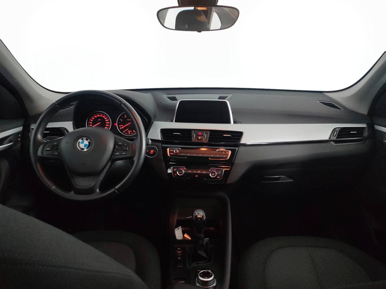 BMW X1 F48 - X1 sdrive18d Business