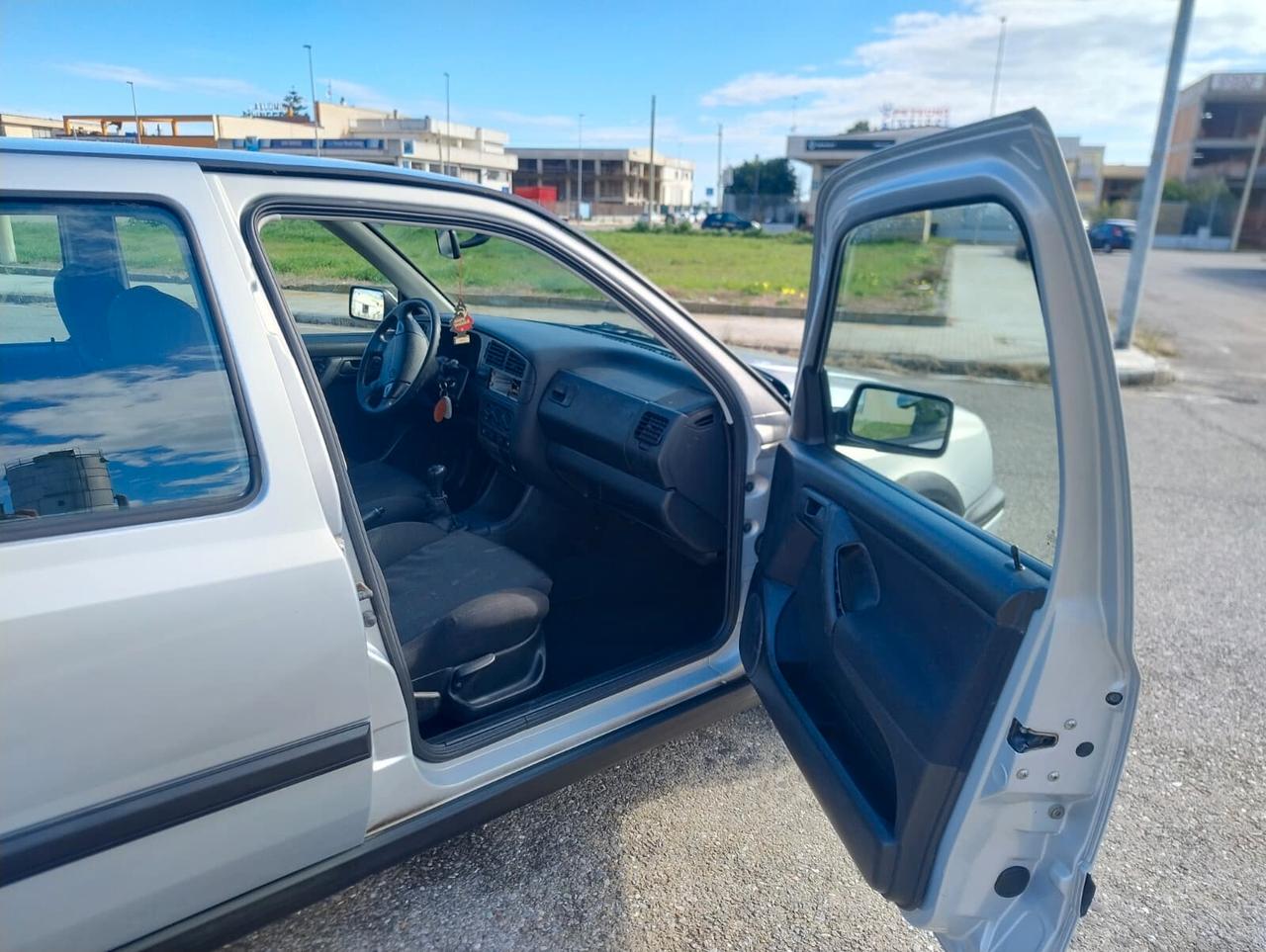 Volkswagen Golf GTI 2.0 cat 5 porte