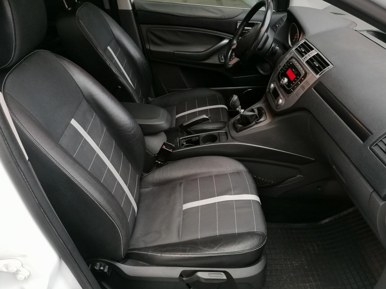 Ford Kuga 2.0 TDCi 136 CV 4WD Titanium DPF(Gancio traino)