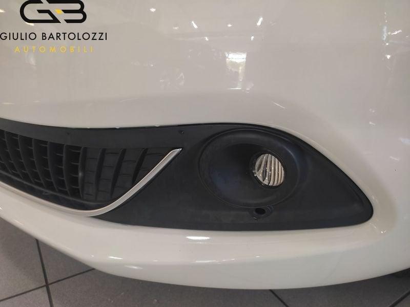 Lancia Ypsilon 1.0 FireFly 70cv S&S Hybrid GOLD PLUS
