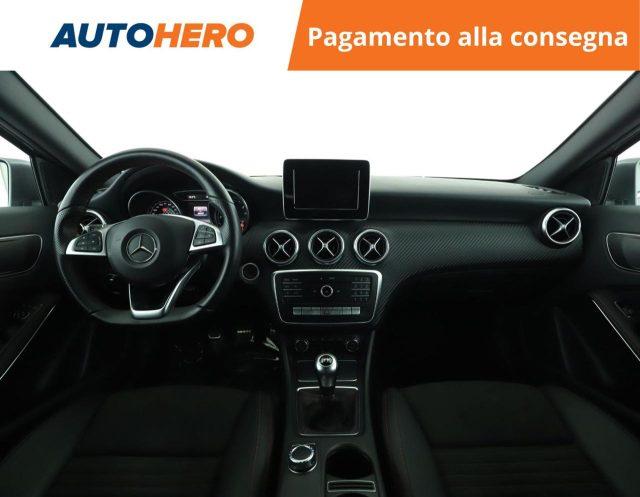 MERCEDES-BENZ A 180 d Premium