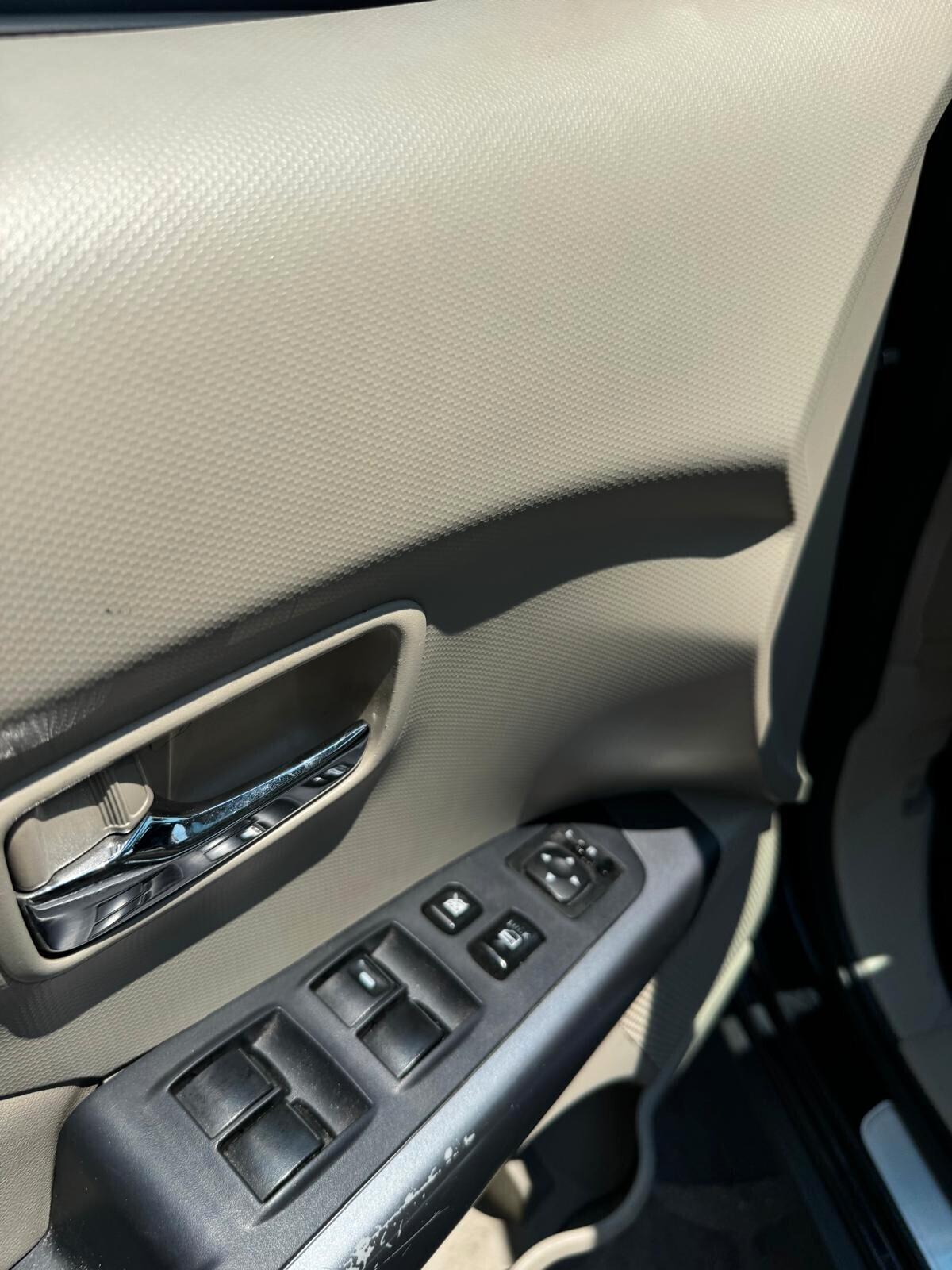 Mitsubishi Outlander 2.2 DI-D Instyle 7 p.ti DPF 4X4