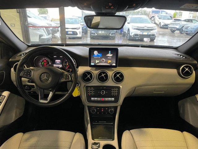 MERCEDES-BENZ A 180 d Automatic Premium