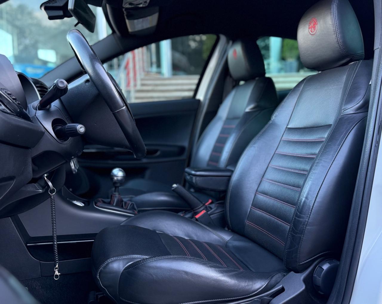 Alfa Romeo Giulietta 1750 TBi Quadrifoglio Verde 235cv UNIPRO