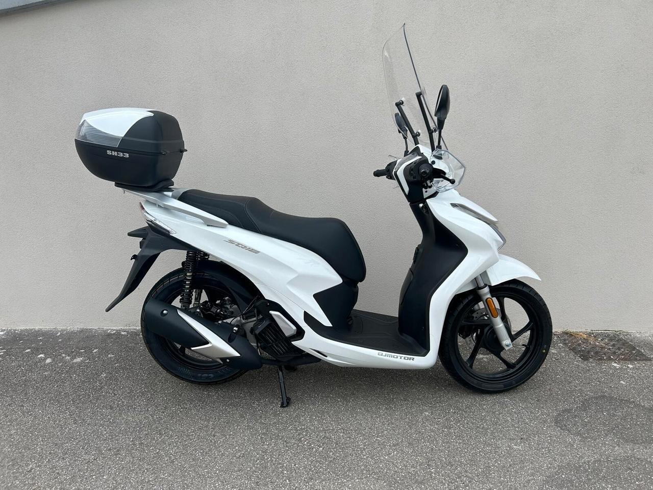 QJ scooter 125. SQ 16 BIANCO