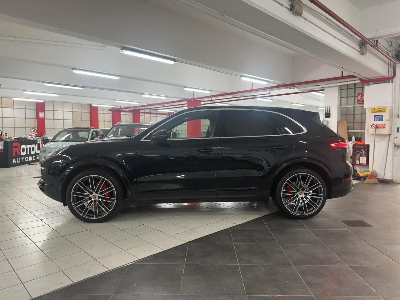 Porsche Cayenne 3.0 V6