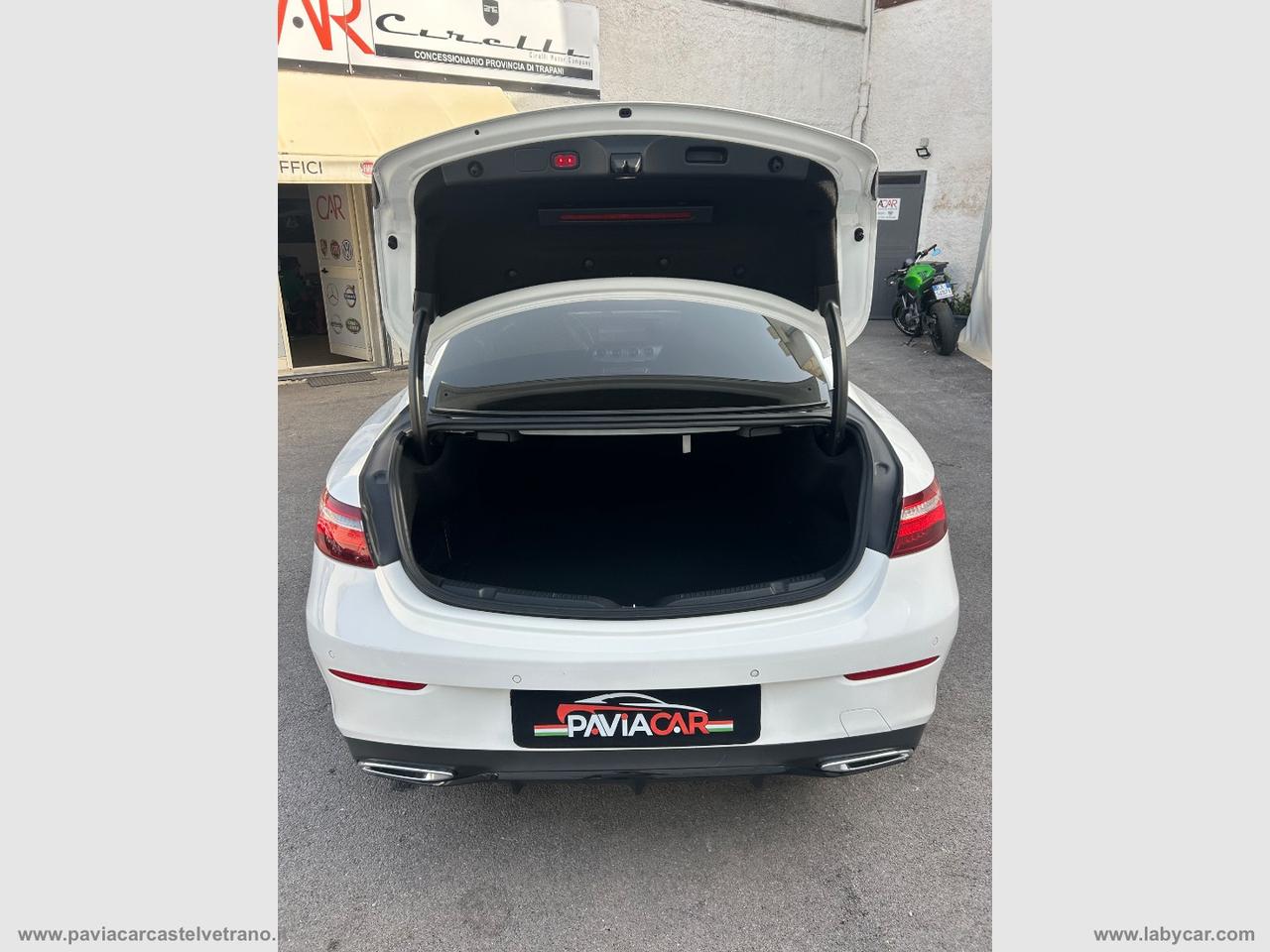 MERCEDES-BENZ E 220 d AMG PREMIUM NIGHT EDITION