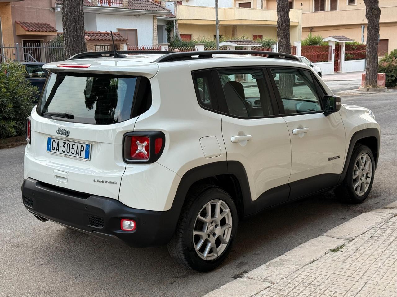 Jeep Renegade 1.6 MJT 120CV Limited SOLI KM 64.000