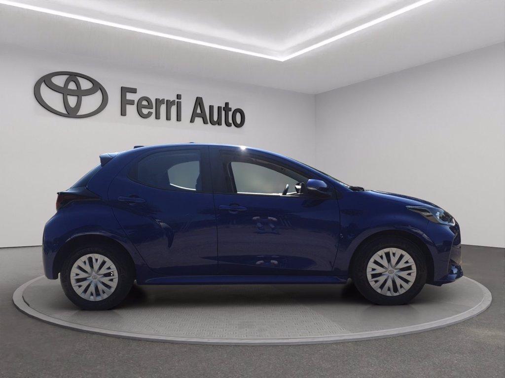 TOYOTA Yaris 1.0 active del 2022