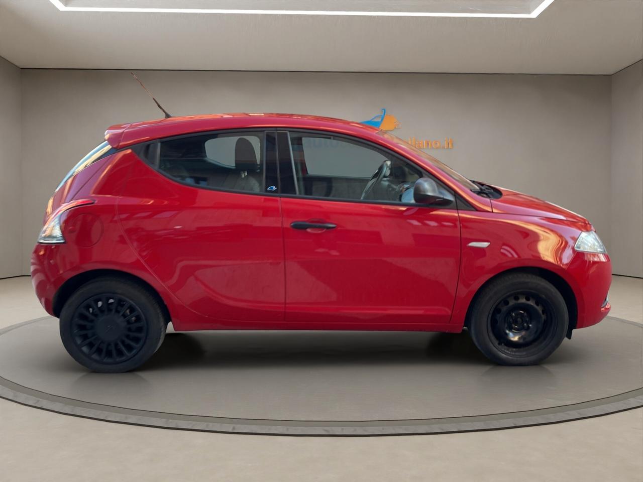 Lancia Ypsilon UNICO PROPRIETARIO - NEOPATENTATI