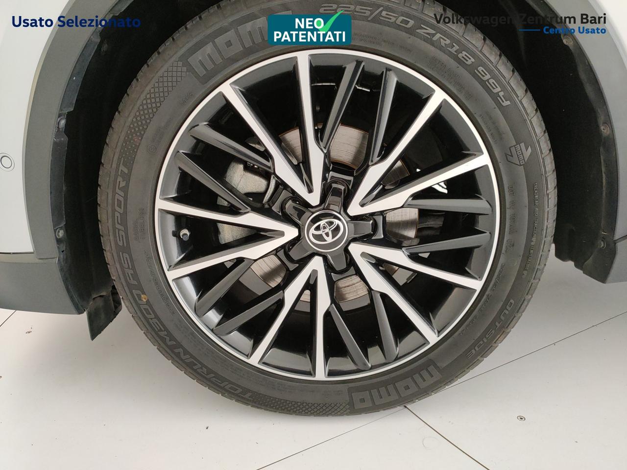 Toyota C-HR 1.8h lounge 2wd e-cvt