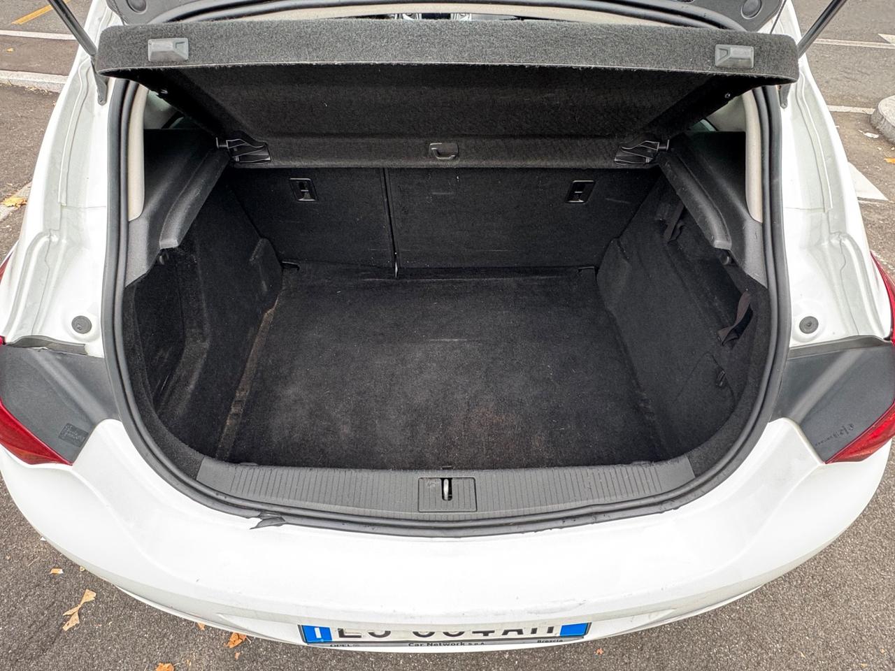 Opel Astra 1.4 Turbo 140CV 5 porte Cosmo