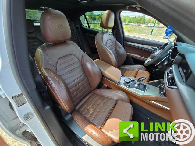 ALFA ROMEO Stelvio 2.2d 210 CV AWD Veloce Tetto Gancio Traino