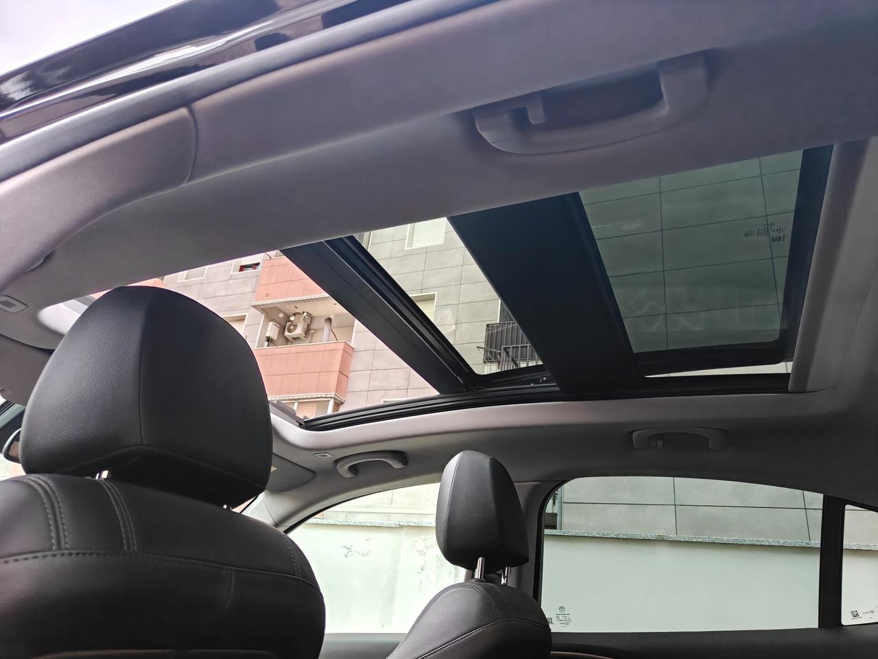 Alfa Romeo Stelvio Q4 Veloce total black
