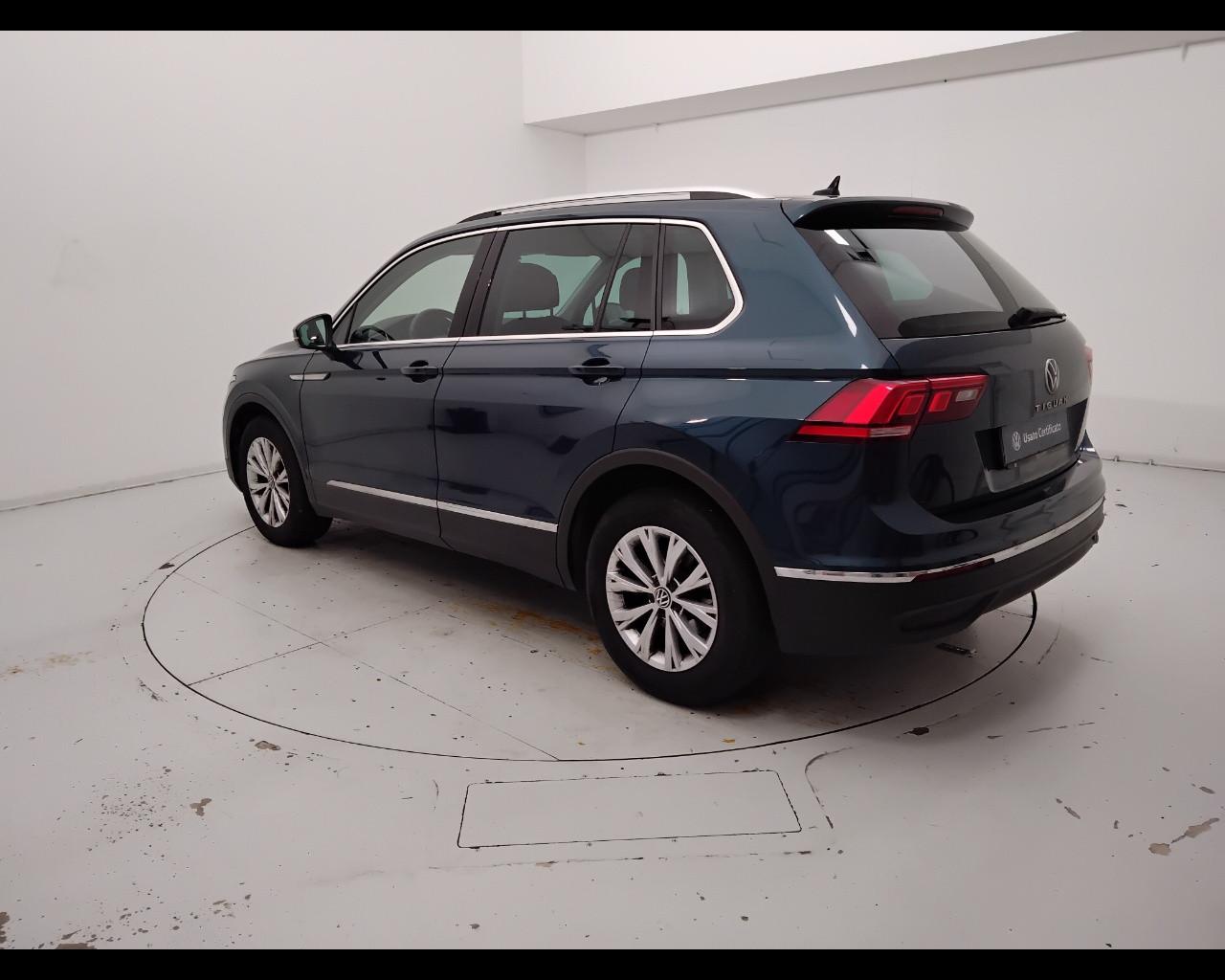 VOLKSWAGEN Tiguan II 2021 - Tiguan 2.0 tdi Life 122cv