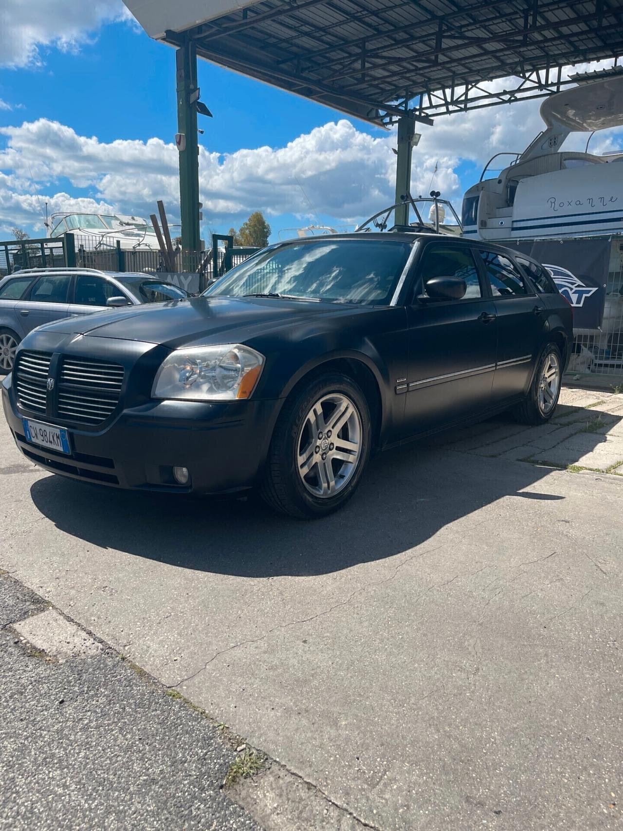 Dodge Magnum R/T
