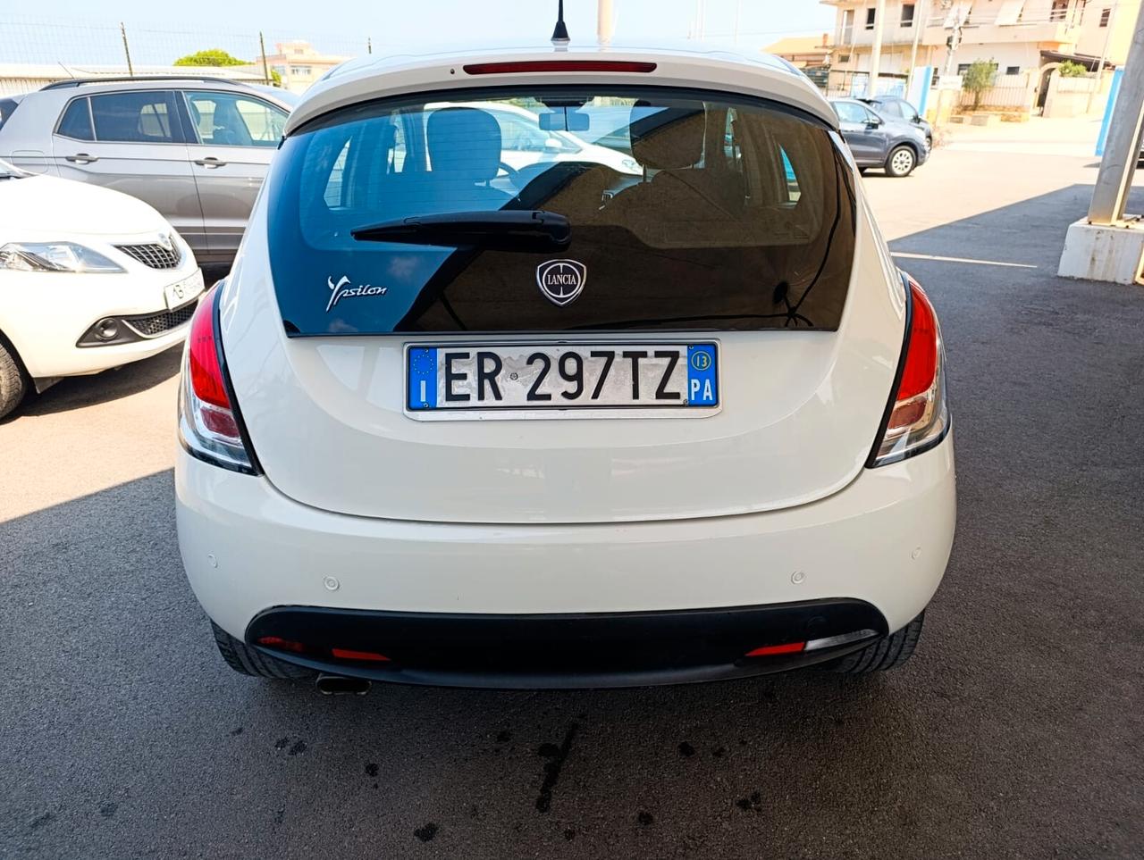 Lancia Ypsilon 1.2 cc 69 CV 5 porte GPL Ecochic 2013