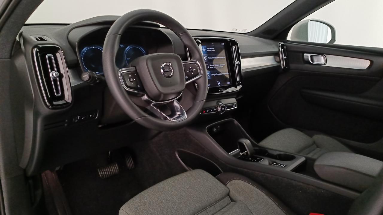 VOLVO XC40 1.5 t4 recharge phev Core auto