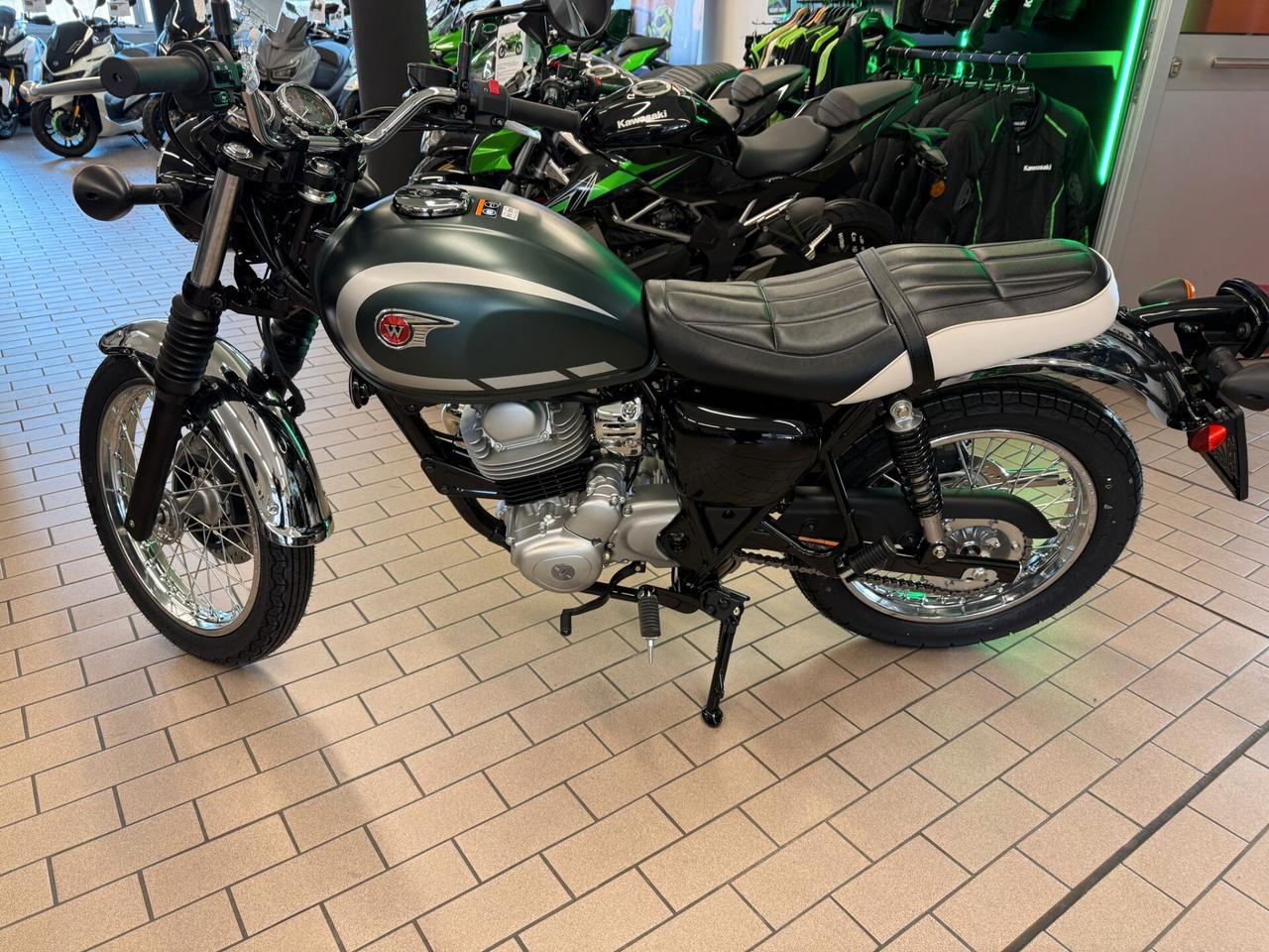 Kawasaki W 230 My 2026