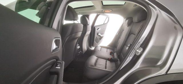 MERCEDES-BENZ GLA 200 d Automatic 4Matic Enduro