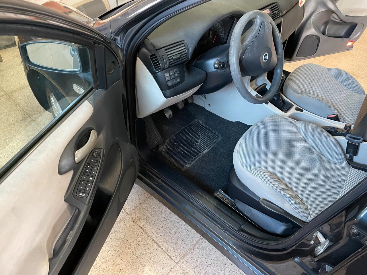 Fiat Stilo 1.9 MJT 16V 5 porte 116 cv. Dynamic OK NEOPATENTATI