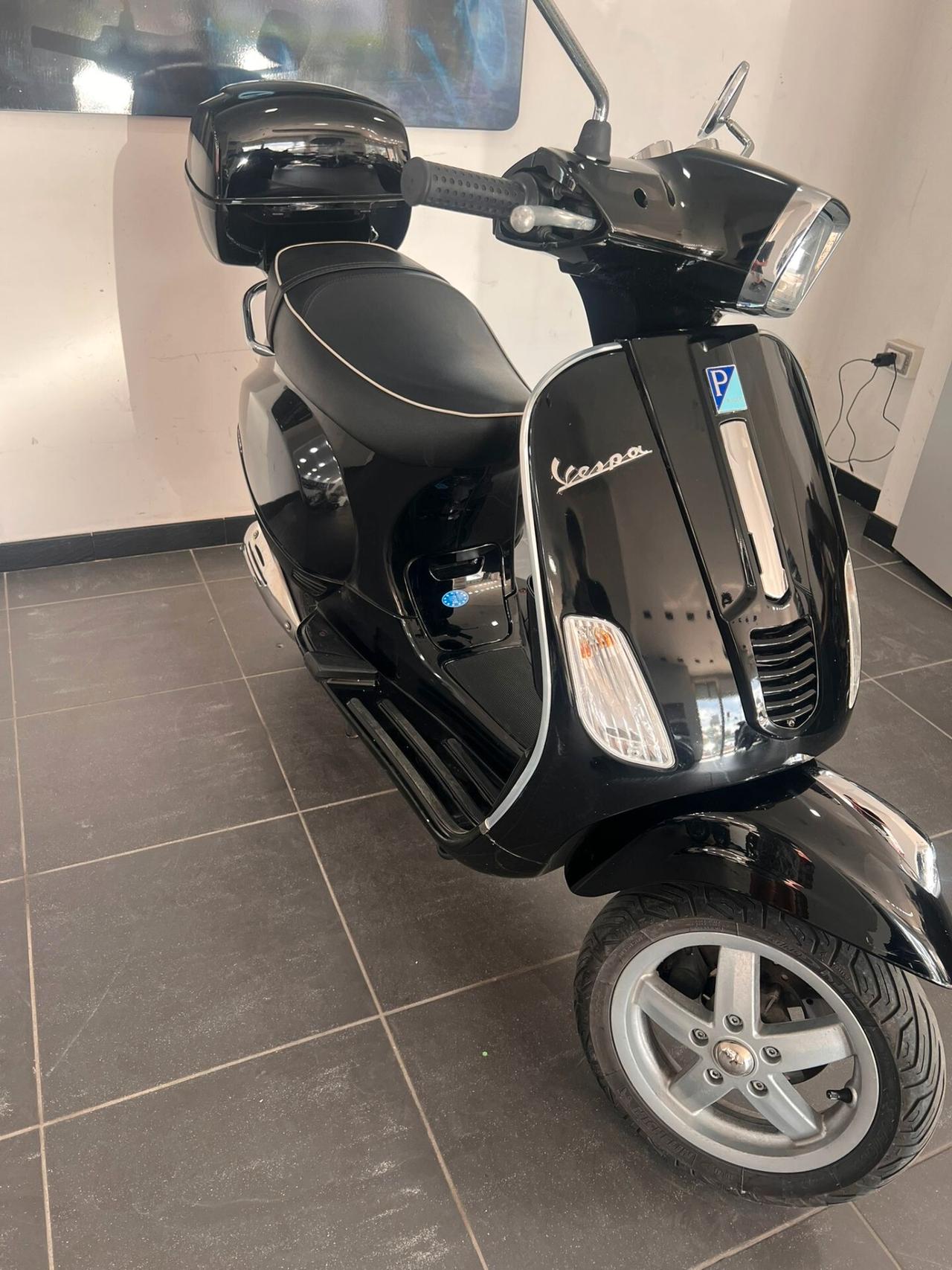 Piaggio Vespa 125 S