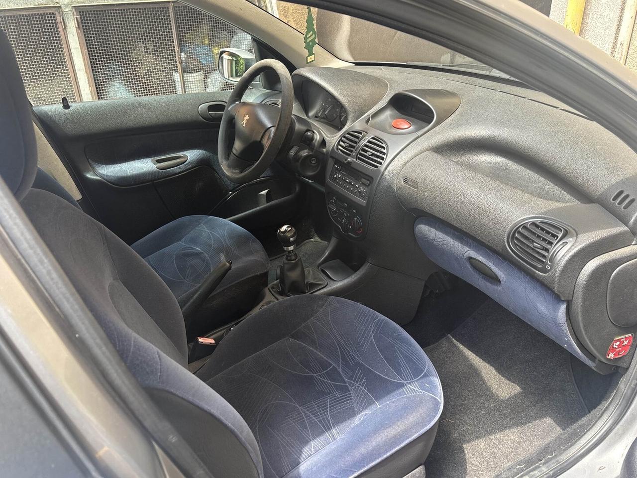 Peugeot 206 1.4 5 porte