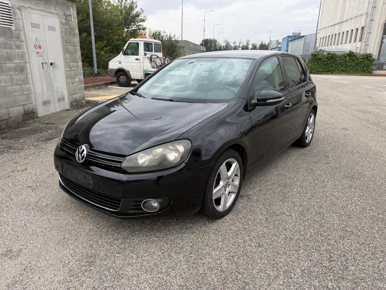 Volkswagen Golf 2.0 TDI 140CV DPF 5p. Highline SOLO PER ESPORTAZIONE