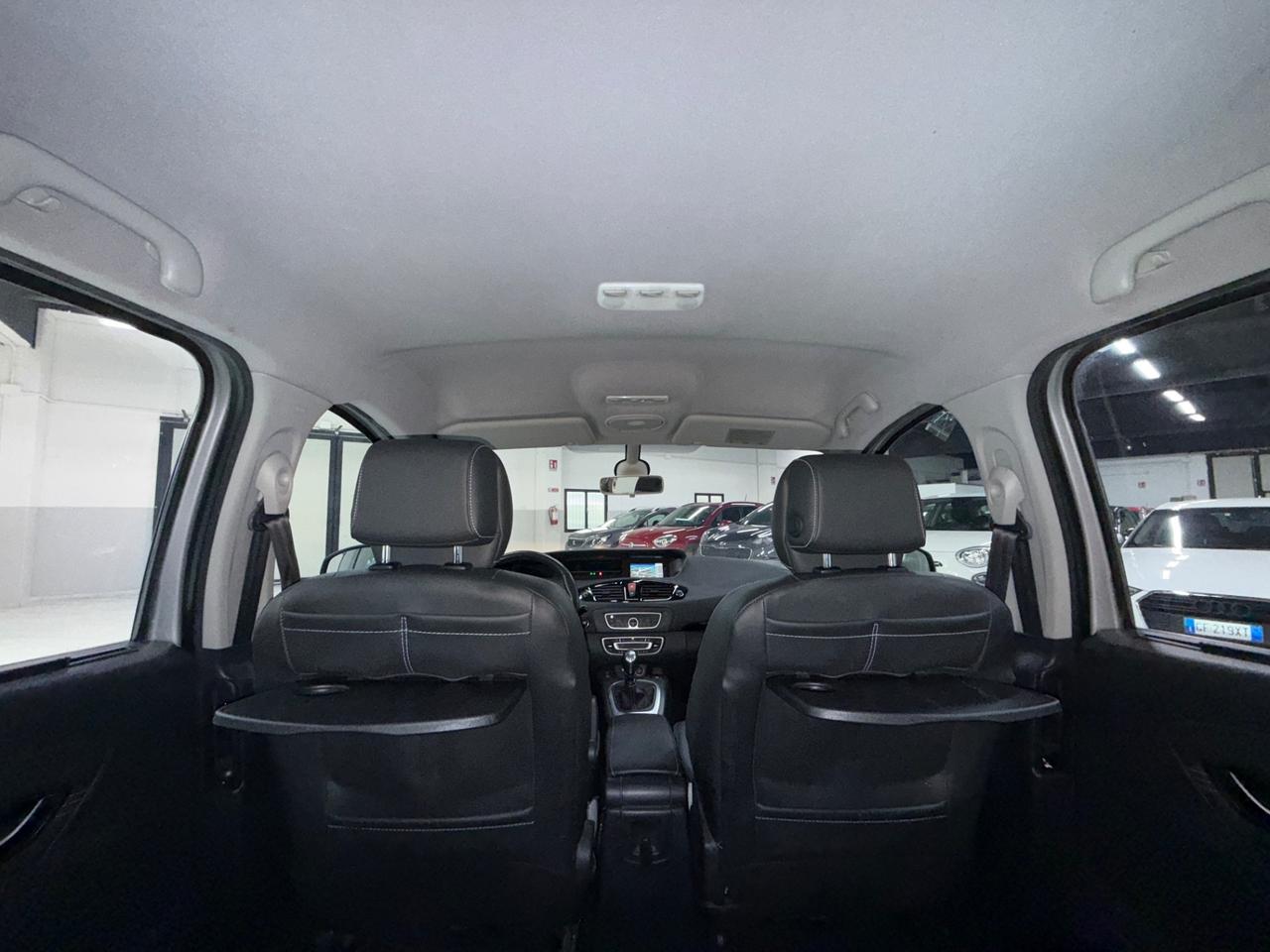 Renault Scenic Scénic X-Mod 1.9 dCi 130CV Luxe