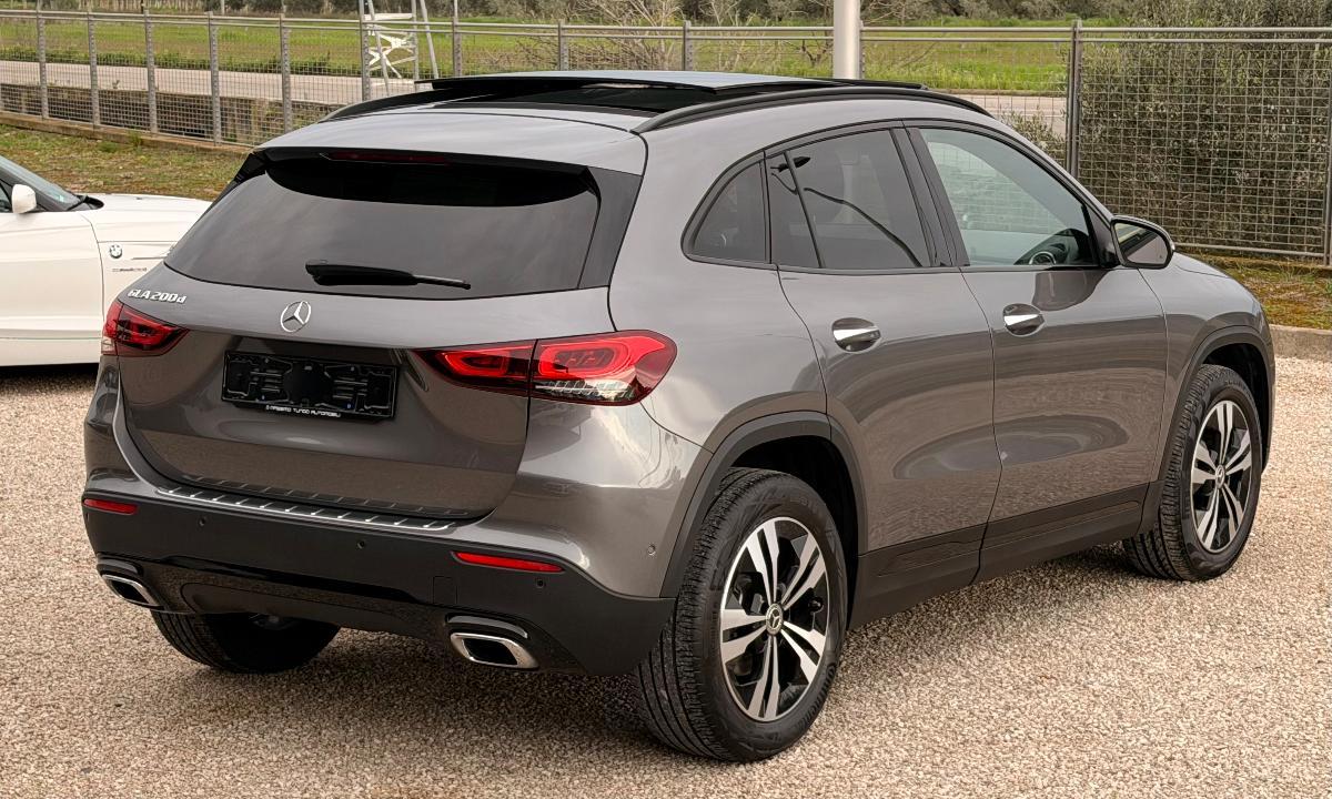 MERCEDES Classe GLA 200 d Automatic Sport