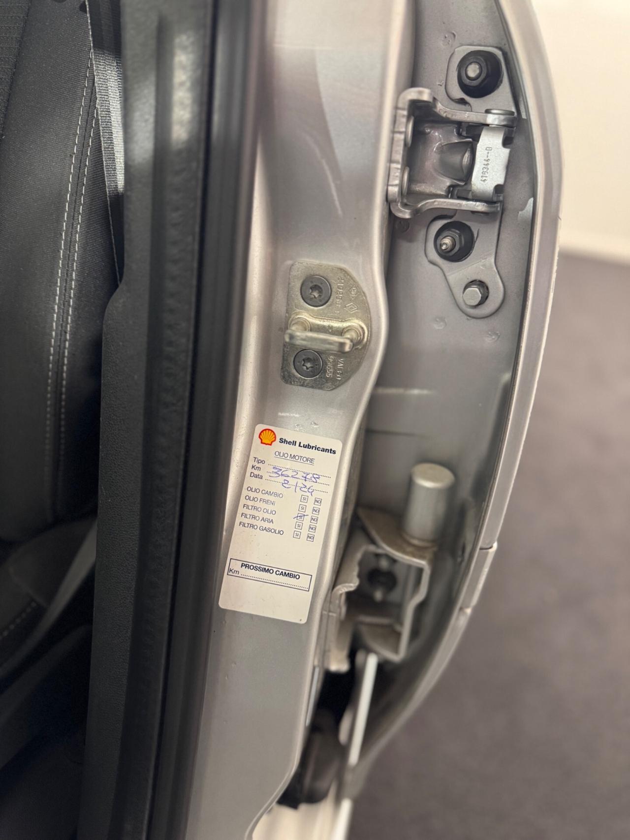 Renault Clio 1.2 16V 5 porte Dynamique* SOLO 39000 KM*