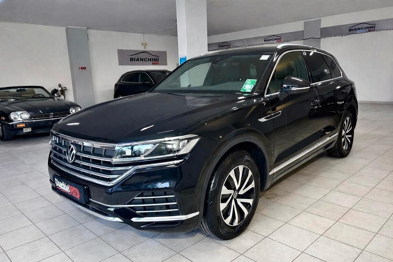 Volkswagen Touareg 3.0 V6 TDI SCR Elegance SoP. Pneum. G. Traino