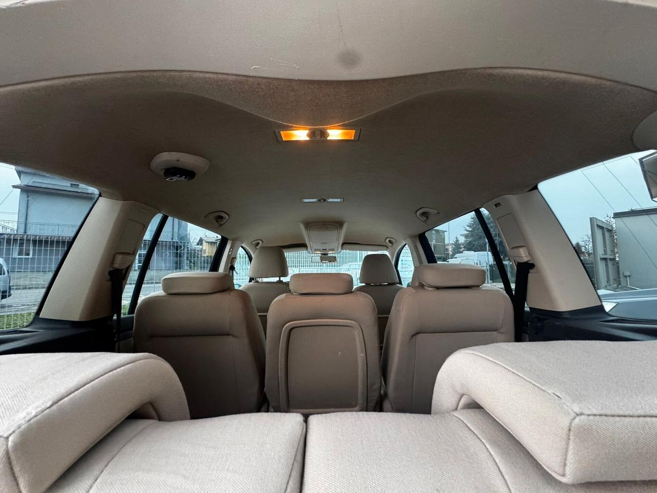 Volkswagen Touran 1.6 TDI Comfortline