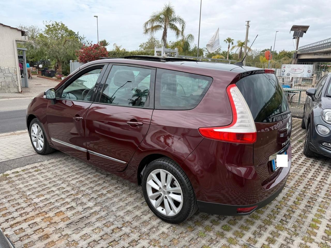 Renault Scenic 1.6 dCi 130CV 7p. Start&Stop Bose-2012