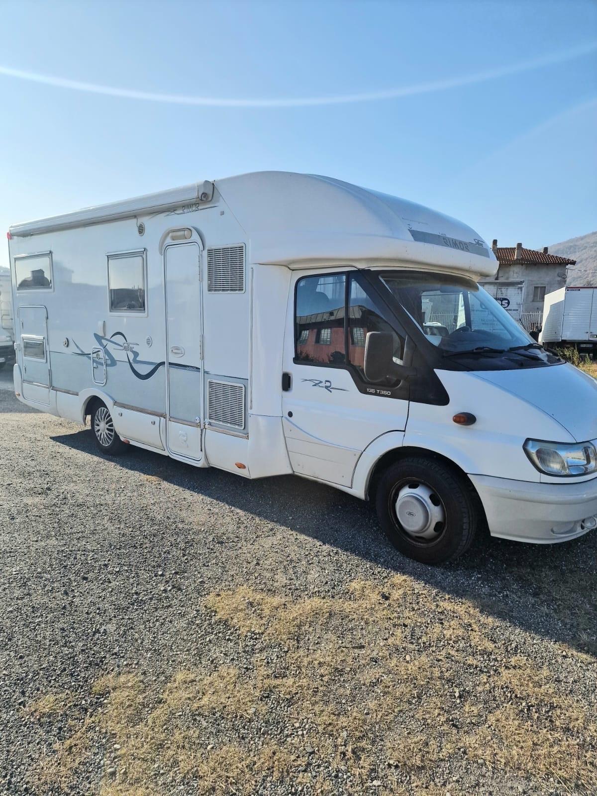 Rimor sailor semi integrale del 2006 in saldo 840