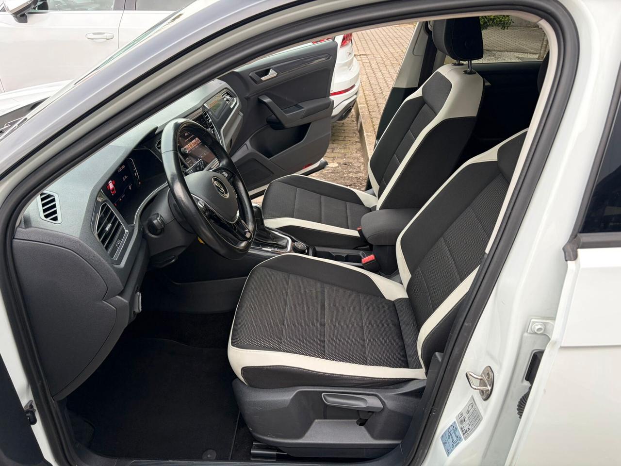 Volkswagen T-Roc 2.0 tdi Advanced 4motion dsg GRANDINATA