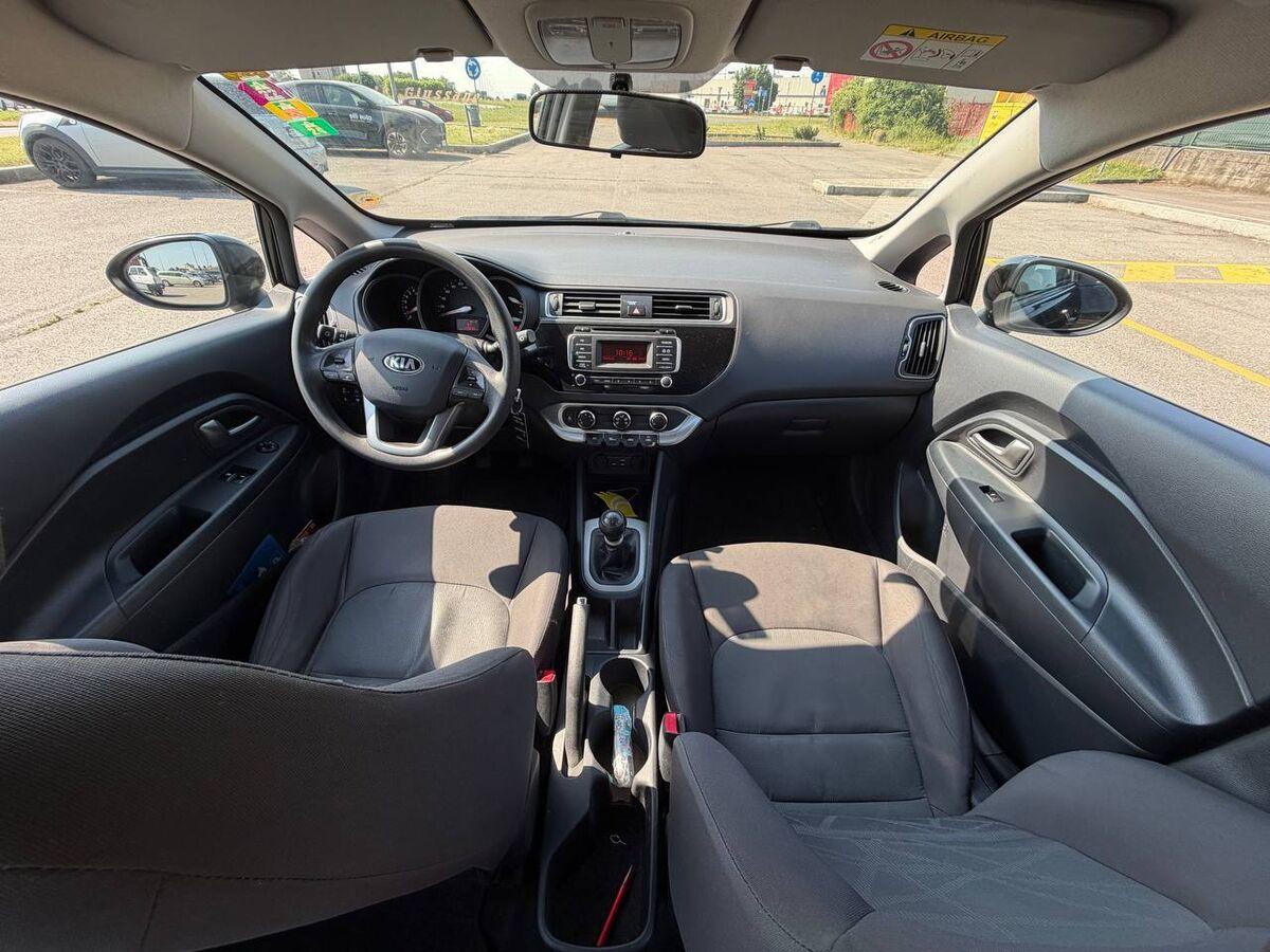 Kia Rio 1.2 cvvt Active 5p E6