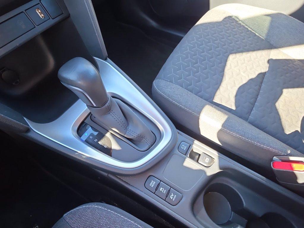 TOYOTA Yaris cross 1.5h trend fwd 116cv e-cvt del 2023