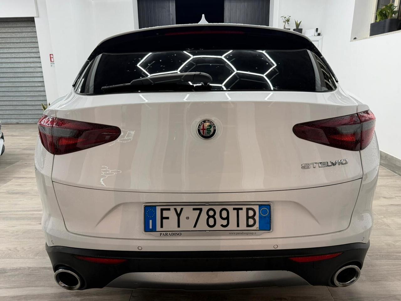 Alfa Romeo Stelvio 2.2 AT8 160cv Q2 Sport Tech