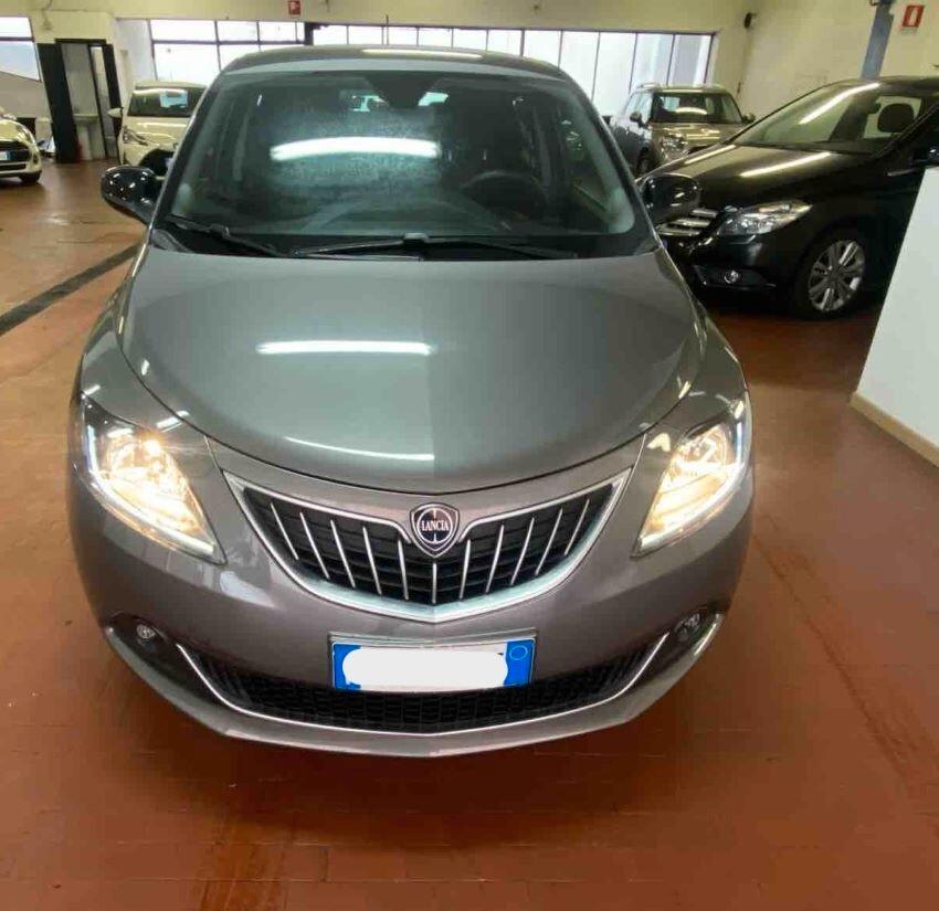 Lancia Ypsilon 1.0 FireFly 5 porte Hybryd Gold NO VINCOLI FINANZIARI