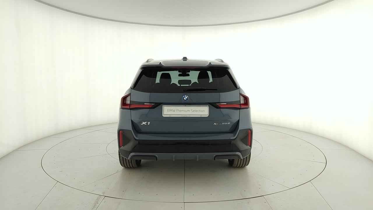 BMW X1 U11 - X1 xdrive 25e MSport Pro auto