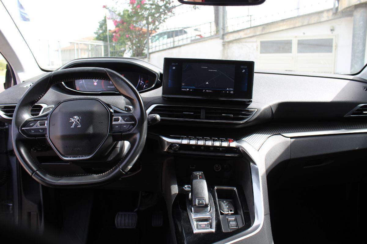 PEUGEOT - 3008 - BlueHDi 130 EAT8 S&S Allure