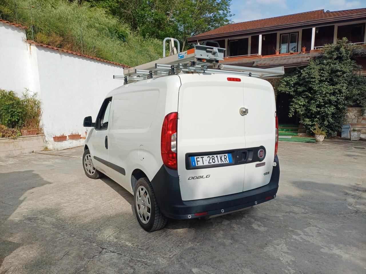 Fiat Doblo attrezzato officina mobile