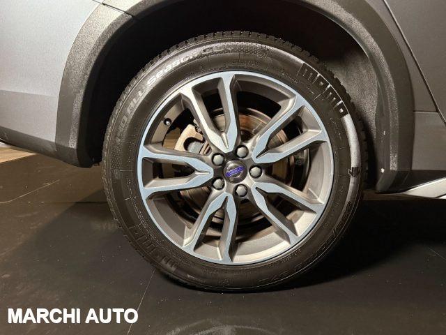 VOLVO V60 Cross Country D3 Geartronic Business