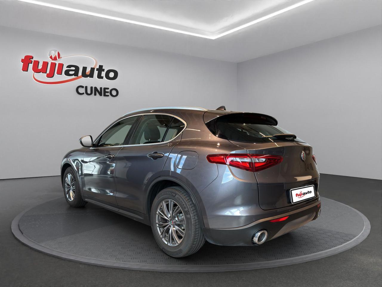 Alfa Romeo Stelvio 2.2 t Business rwd 180cv auto