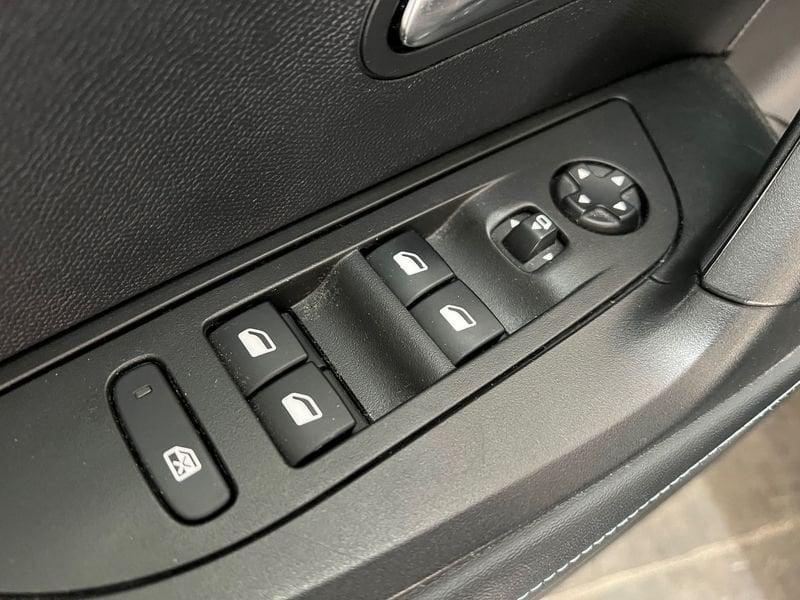 Peugeot 2008 2008 BlueHDi 110 S&S Allure